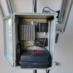 SensorWorks LoRa/LPWAN Solar Kit with 100W Panel for Helium Miners